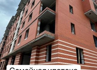 Продажа 2-комнатной квартиры, 67 м2, Северная Осетия, улица Курсантов-Кировцев, 27А