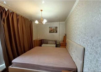 Аренда четырехкомнатной квартиры, 75 м2, Казань, улица Кутузова, 10А