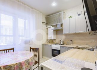 Продаю 1-ком. квартиру, 32.3 м2, село Новая Тура, Дорожная улица, 1