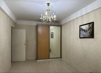 Продам 2-ком. квартиру, 55 м2, Дагестан, проспект Имама Шамиля, 95