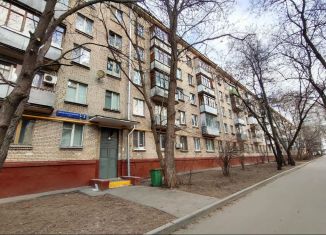 Продаю трехкомнатную квартиру, 56.9 м2, Москва, улица Маршала Вершинина, 3, СЗАО