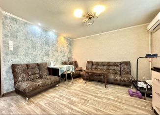 Продается двухкомнатная квартира, 62 м2, Таганрог, улица Попова, 29