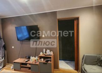 Продается 2-ком. квартира, 44.5 м2, Смоленск, улица Попова, 16