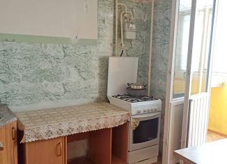 Сдается 1-ком. квартира, 34 м2, Белгород, улица Есенина, 20