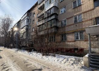 Продам 3-комнатную квартиру, 65 м2, Челябинск, Советский район, Знаменская улица, 3