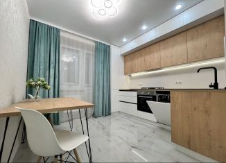 Продажа 2-комнатной квартиры, 62 м2, Ставрополь, улица Рогожникова, 21/1к2