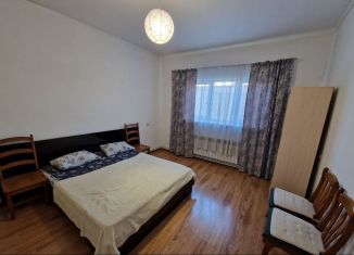 2-ком. квартира в аренду, 80 м2, Севастополь, улица Багрия, 53