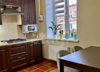 Продажа 2-комнатной квартиры, 76 м2, деревня Горчаково, Школьная улица, 5к2