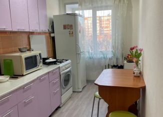 Продается 2-ком. квартира, 55 м2, Чебоксары, проспект Мира, 35