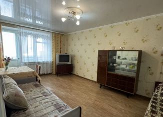 Продам 1-ком. квартиру, 34 м2, Октябрьский, улица Кортунова, 17