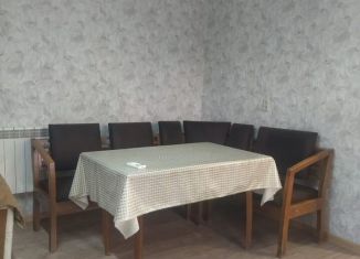 Сдаю 1-ком. квартиру, 30 м2, Туапсе, Киевская улица, 3