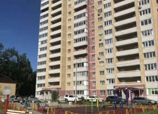 Сдам в аренду 2-ком. квартиру, 53 м2, Чехов, Молодёжная улица, 6А