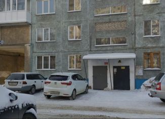 Продажа 2-комнатной квартиры, 43 м2, Барнаул, Ленинский район, улица Шукшина, 15