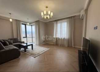 Сдам 3-ком. квартиру, 118 м2, Махачкала, проспект Петра I, 85