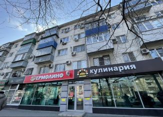 Продается 2-ком. квартира, 50 м2, Новороссийск, Анапское шоссе, 12