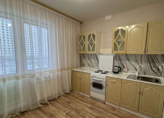 Сдача в аренду 1-ком. квартиры, 40 м2, Орёл, Черепичная улица, 22к1