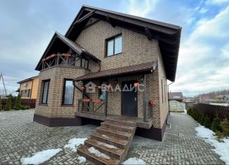 Продам дом, 256 м2, деревня Лихун, 3-я Благодатная улица, 39