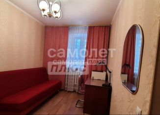 Продается 2-ком. квартира, 46 м2, Калужская область, улица Клюквина, 35