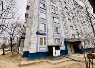 Продам трехкомнатную квартиру, 58.8 м2, Москва, Ореховый проезд, 31, метро Шипиловская