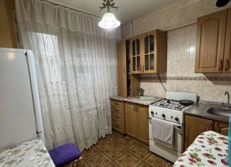 Продам 3-комнатную квартиру, 60 м2, Владикавказ, Первомайская улица, 26