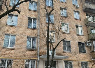 Сдается в аренду 3-комнатная квартира, 60 м2, Москва, Авангардная улица, 22/32к1, метро Водный стадион