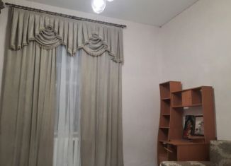 Двухкомнатная квартира в аренду, 50 м2, Феодосия, улица Кирова, 15