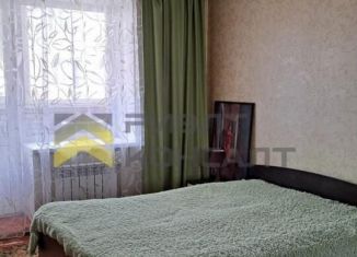 Продается трехкомнатная квартира, 74 м2, село Троицкое, Школьный бульвар, 3