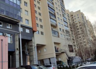 Сдается 2-комнатная квартира, 60 м2, Челябинск, улица Сони Кривой, 24, Центральный район