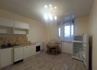 Сдам в аренду 2-ком. квартиру, 57 м2, Оренбург, Уральская улица, 2/8