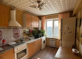 Продам 3-комнатную квартиру, 63 м2, Тульская область, улица Орджоникидзе, 3