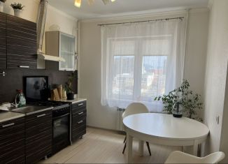 Аренда 1-комнатной квартиры, 36 м2, Новороссийск, улица Мурата Ахеджака, 4