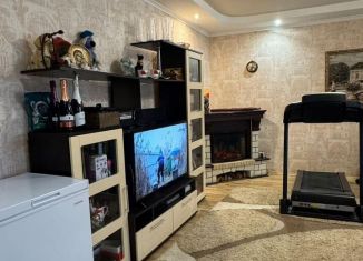 Продажа трехкомнатной квартиры, 105 м2, Вологда, улица Карла Маркса, 80А, микрорайон Фрязиново