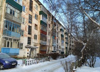 Продам 2-ком. квартиру, 42 м2, Пензенская область, Коммунистическая улица, 29