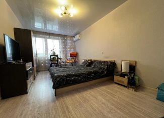 Продаю 1-ком. квартиру, 45 м2, Ростовская область, переулок Амет Хана Султана, 5