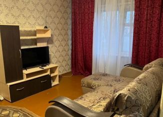 Сдается в аренду 1-ком. квартира, 30 м2, Березники, улица Льва Толстого, 72