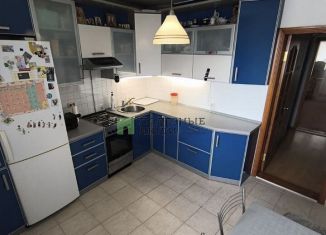 Продажа 3-ком. квартиры, 76 м2, Энгельс, Саратовская улица, 57