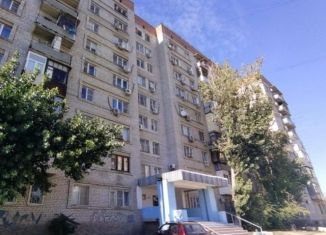 Сдается в аренду 2-ком. квартира, 48 м2, Астрахань, улица Куликова, 52