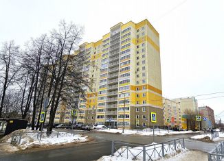 Продам 4-комнатную квартиру, 101.7 м2, Пермь, улица Адмирала Ушакова, 15