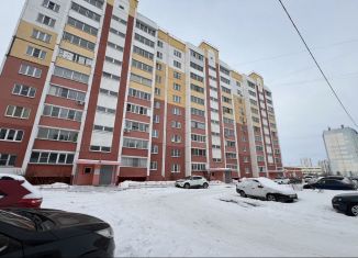 Продажа однокомнатной квартиры, 36 м2, Челябинск, улица Габдуллы Тукая, 18