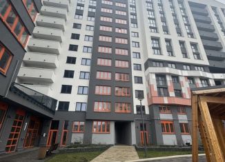 Продается 2-комнатная квартира, 77 м2, Калининград, улица Маршала Борзова, 109, ЖК Альпы