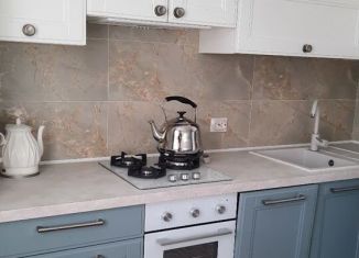 Сдаю двухкомнатную квартиру, 76.1 м2, Калининград, Коломенская улица, 1