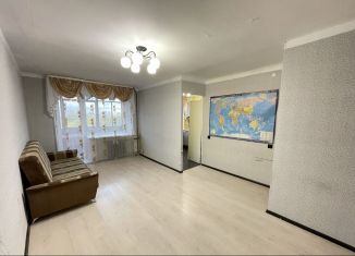 Сдаю двухкомнатную квартиру, 43 м2, Уфа, проспект Октября, 124/2