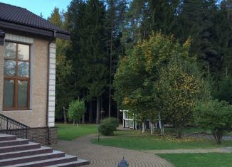 Дом на продажу, 330 м2, поселок Ильичёво, Сиреневая улица, 26