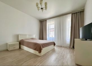 Аренда трехкомнатной квартиры, 100 м2, Татарстан, улица Баумана, 36