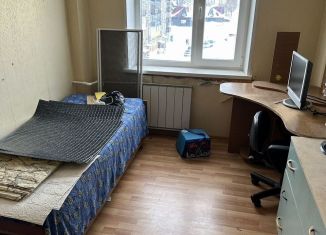 Продаю 3-ком. квартиру, 48.5 м2, Коми, улица Гагарина, 7