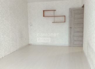 Продаю двухкомнатную квартиру, 44 м2, Серов, Зелёная улица, 7