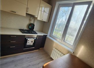 Сдача в аренду 2-ком. квартиры, 44 м2, Москва, Дорожная улица, 28к1