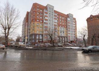 Продается 3-комнатная квартира, 101 м2, Омск, улица Карбышева, 6, Ленинский округ