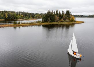 Продаю земельный участок, 10 сот., деревня Кривая Клетка, Центральная улица, 5