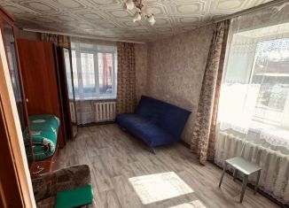 2-комнатная квартира на продажу, 50.7 м2, село Верхнеяркеево, улица 50 лет Октября, 1